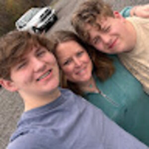 Meet your Posher, Robyn